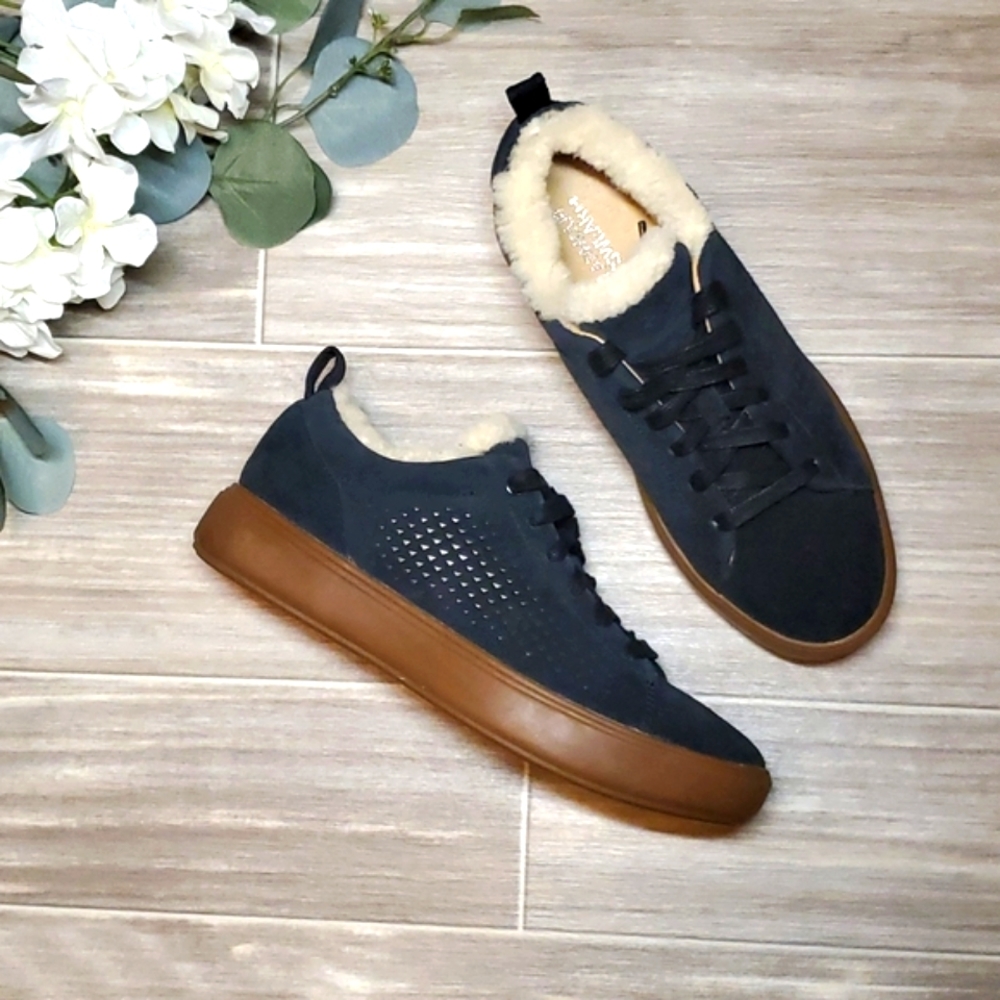 Under Armour Capeside Shearling Lined Low Suede Sneakers | Size 7.5